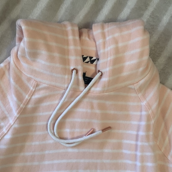 NWOT Volcom Lil striped hoodie - Picture 5 of 6